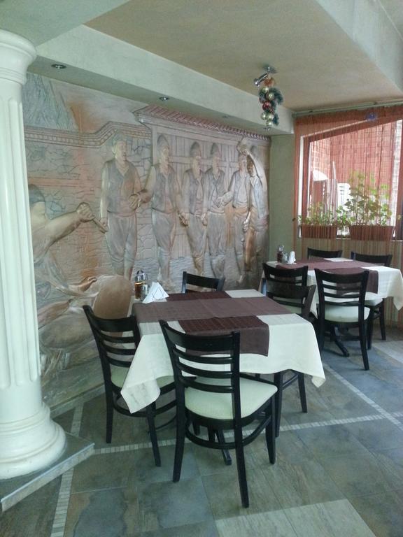 Family Hotel Yola Chepelare Dış mekan fotoğraf